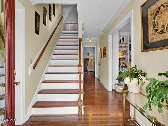 5th image of 4815 Drummond Drive