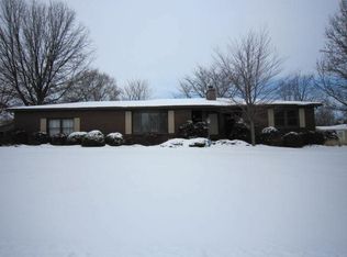 1086 Marian Ave, Ashland, OH 44805