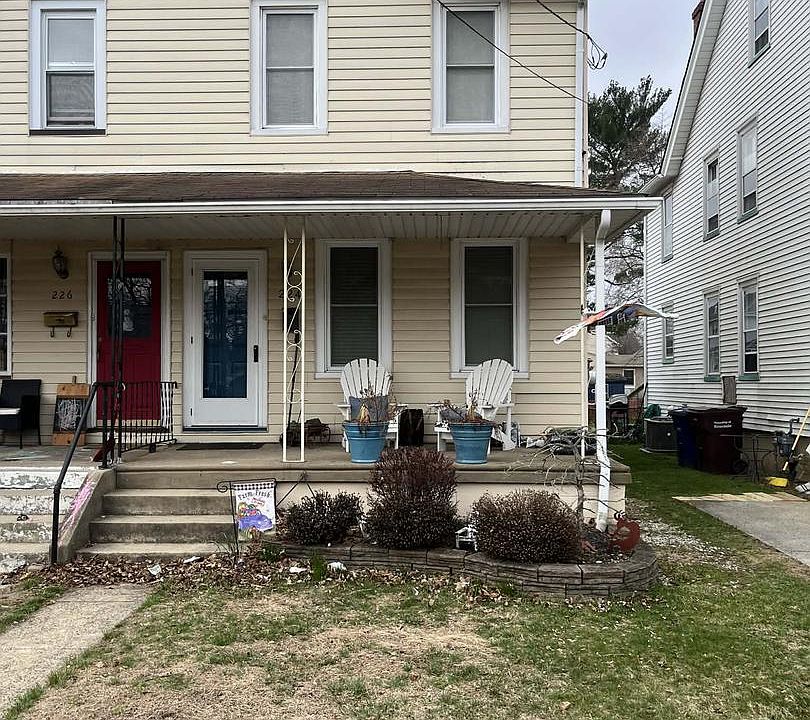 1st image of 224 Cleveland Ave