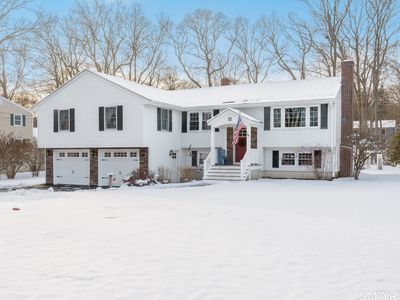 43 Roxbury Court, Niantic, CT, 06357