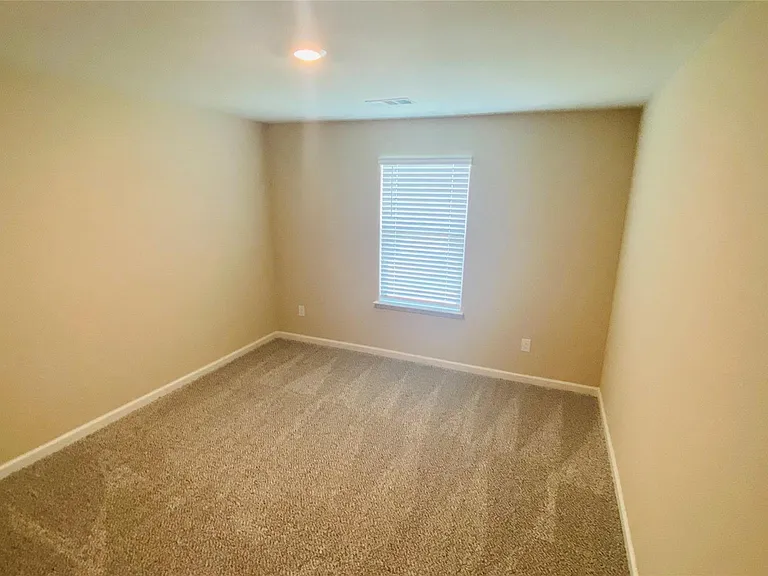 261 Moonstone Way — Photo 9