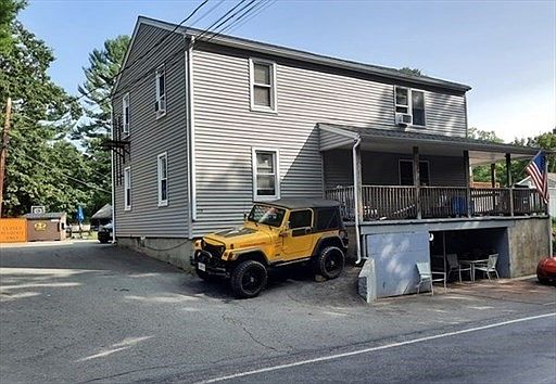 1st image of 113 Lake St
