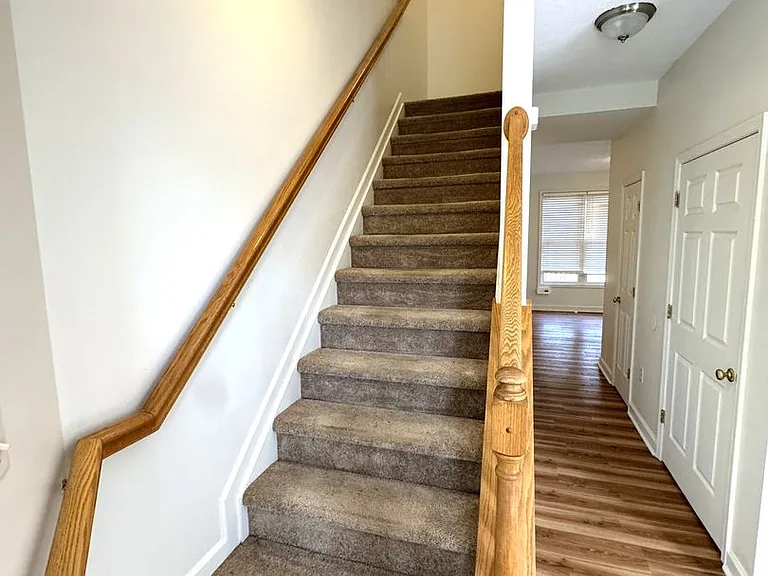1432 Verdant Spring Ln — Photo 8