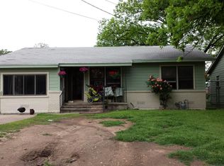 2020 S 8th St, Waco, TX 76706