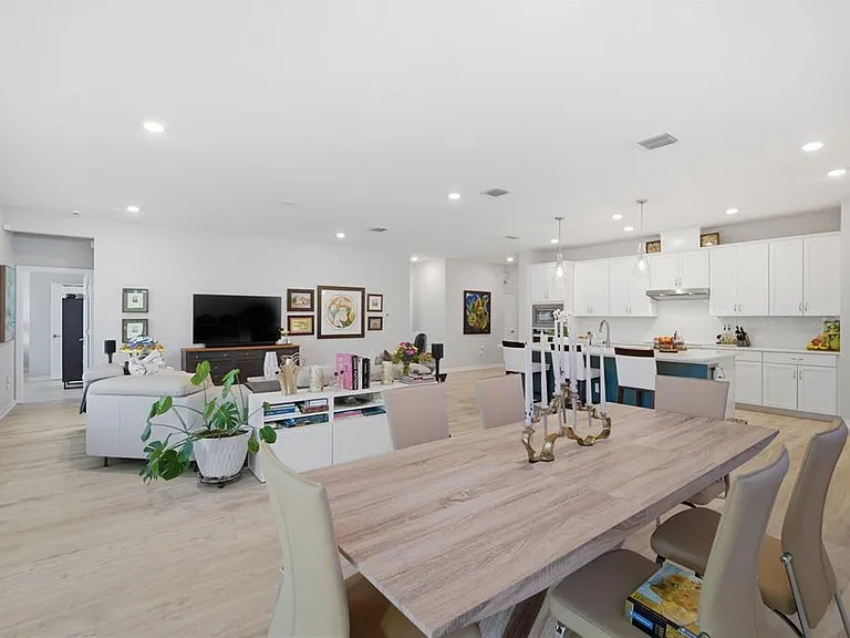 31477 Westbury Estates Ave — Photo 33