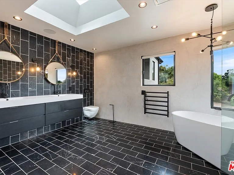 3490 Saint Susan Pl — Photo 15
