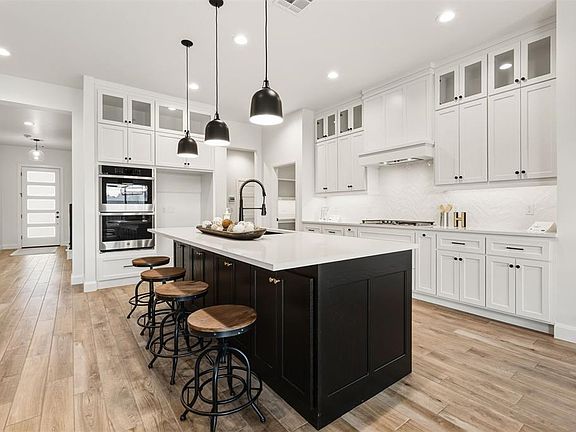 5th image of 12804 Cobblestone Curve Rd