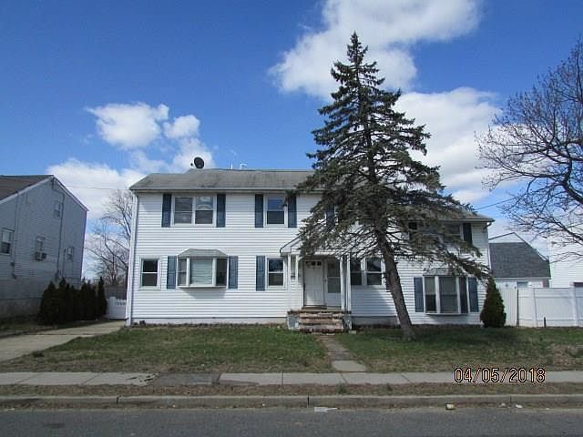 1st image of 43 Eisenhower Dr