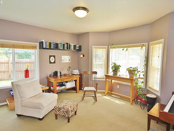 4th image of 11712 NE 41st Ave