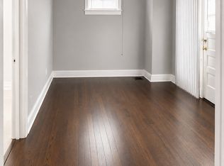 6213 W Newport Ave #2, Chicago, IL 60634