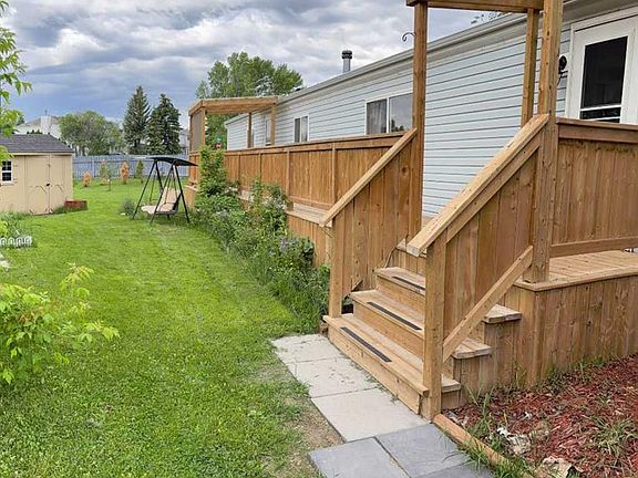 2nd image of 5344 76th St #40