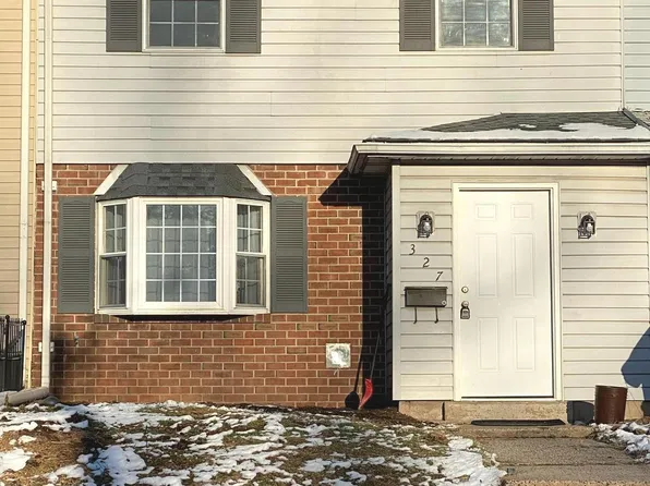 327 Blaker Dr, East Greenville, PA 18041