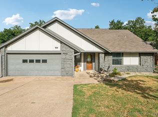 6924 S 32nd West Ave, Tulsa, OK 74132