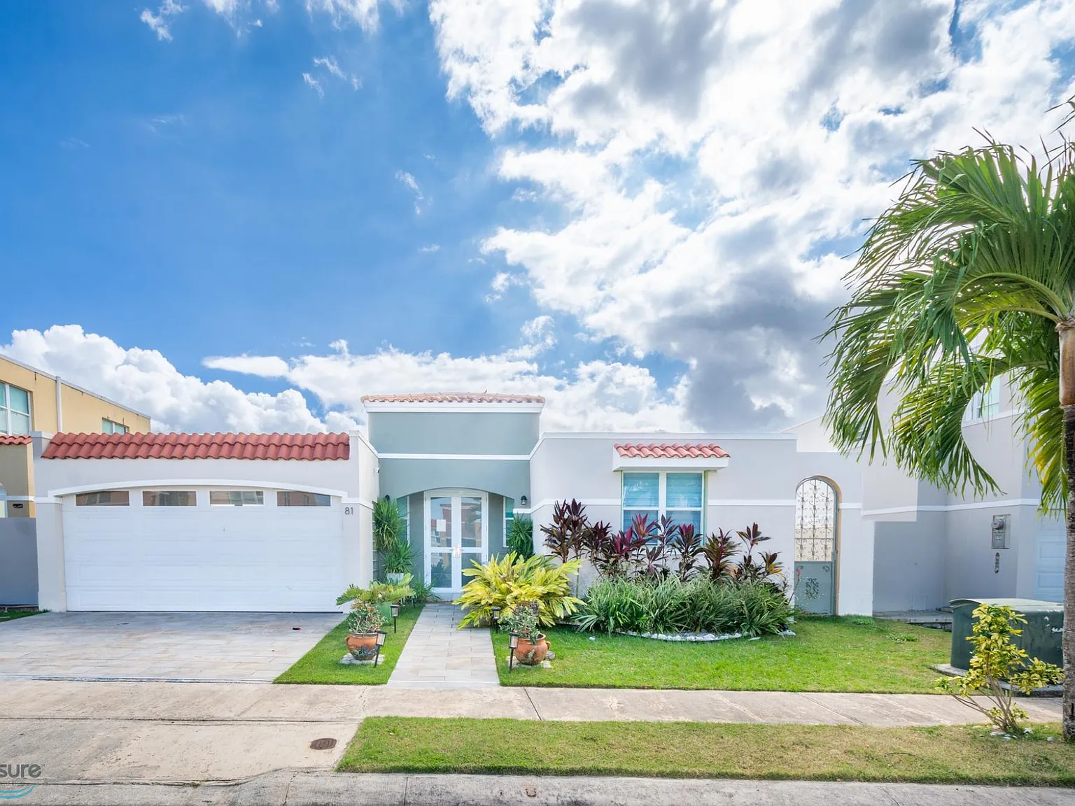 3 bed, 2.5 bath, 2000 sqft, $3,100 — Photo 1