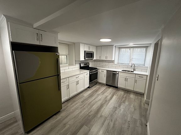 4th image of 80-82 Madison Ave #82-B