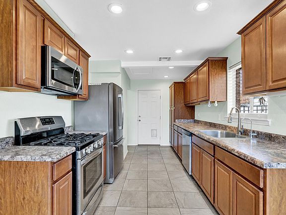 2nd image of 11364 Beach Front Dr