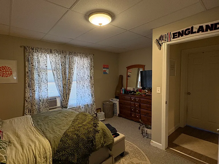 96 Falcon St #1 — Photo 13