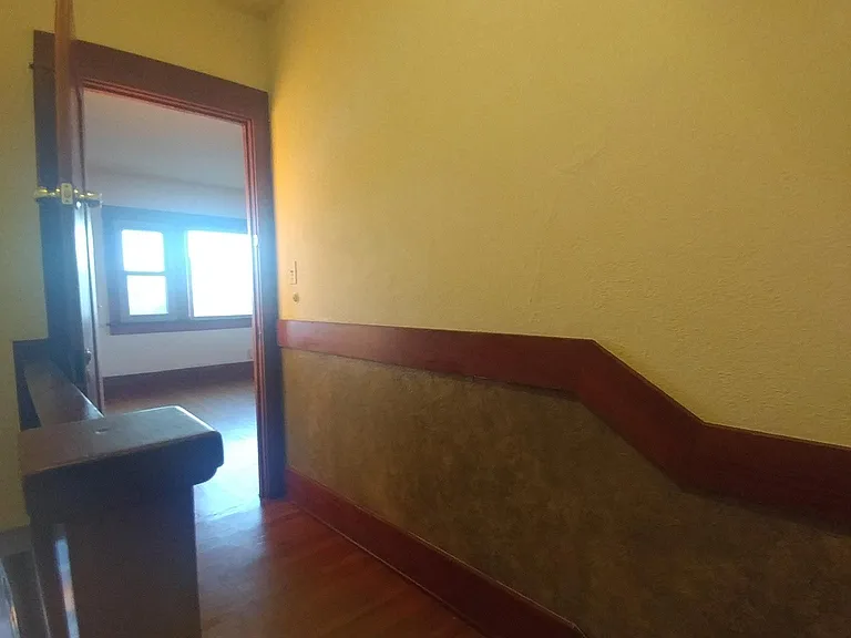 244 Grape St — Photo 15