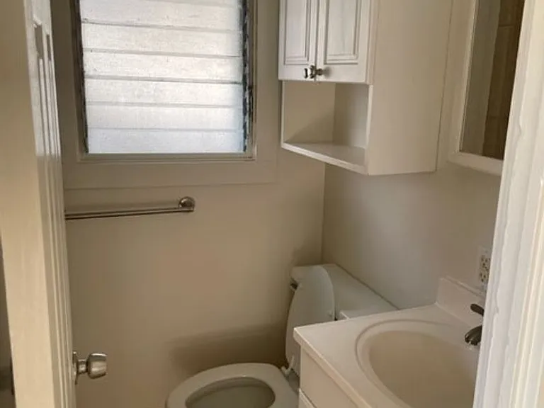 1804 Poki St — Photo 5