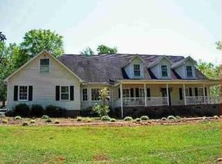 810 Cardinal Dr, Easley, SC 29642