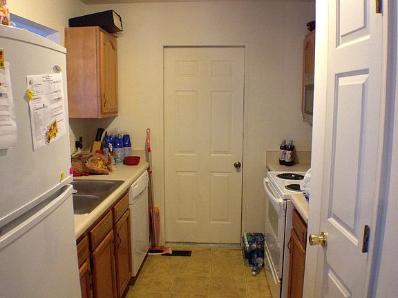 3rd image of 2612 Gideon Cres