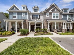 353 Victoria Dr, Lebanon, TN 37090