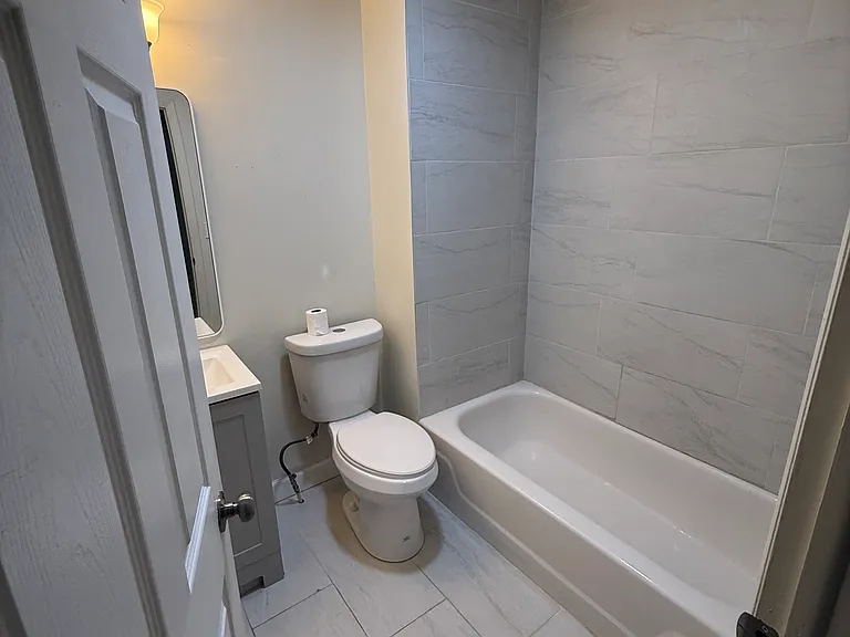 2716 Community Dr #3 — Photo 6