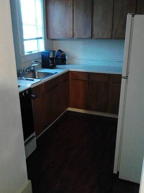 1st image of 42 W Bond St
