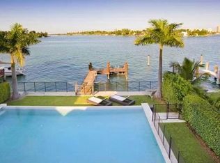 297 N Hibiscus Dr, Miami Beach, FL 33139