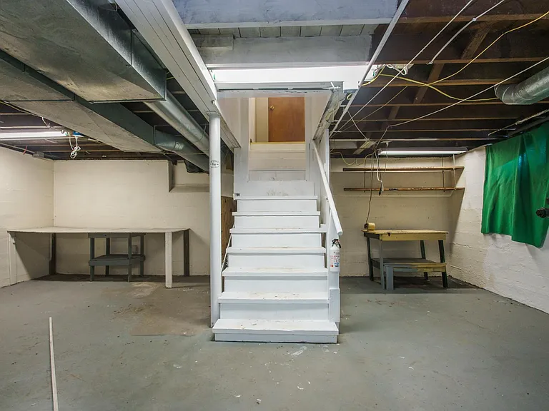 420 Creel Ave — Photo 29