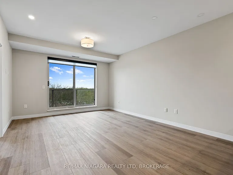 118 West St #703 — Photo 9