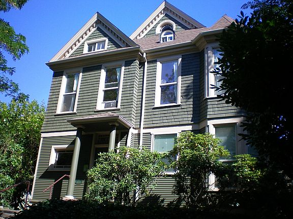 2nd image of 211 N Yakima Ave