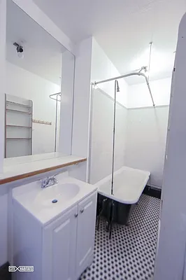 Rented by Citi Habitats | media 33