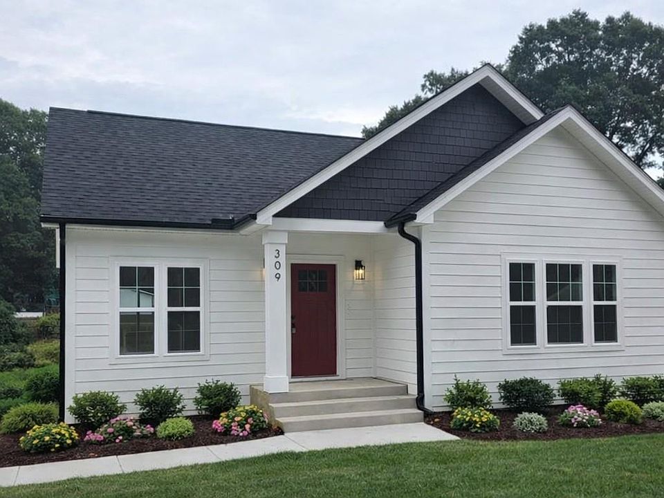 1st image of 309 Riley Ct