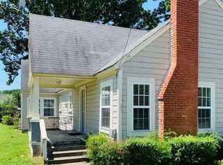 1009 N El Paso Ave, Russellville, AR 72801
