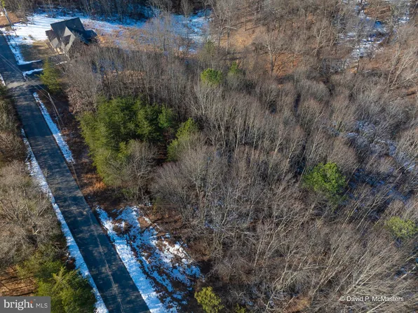 Tear Drop Trl, Gerrardstown, WV 25420