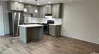 820 Redwood Ave #4 — Photo 4