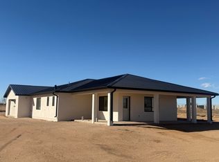3 Dairy Rd, Los Lunas, NM 87031