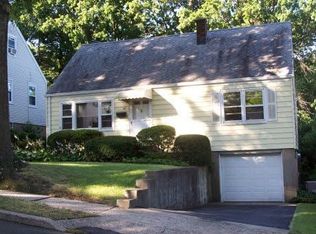 50 Division Ave, Hasbrouck Heights, NJ 07604
