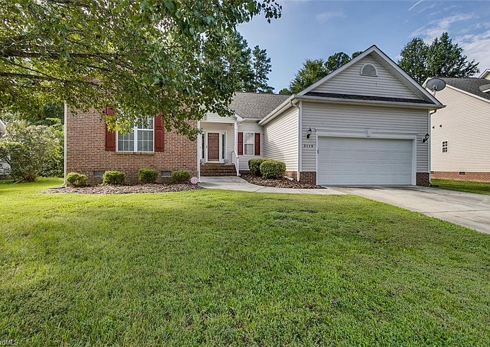 1st image of 2118 Forest Edge Dr