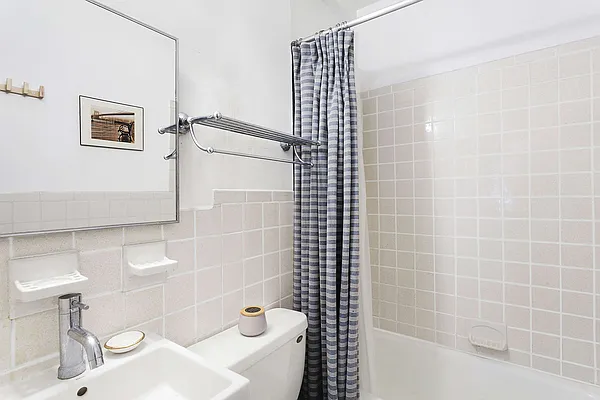 Sold by Compass | media 4
