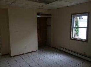 10 S 5th St, Elizabeth, NJ 07206