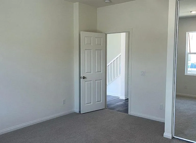 20066 Sunburst Ct — Photo 10
