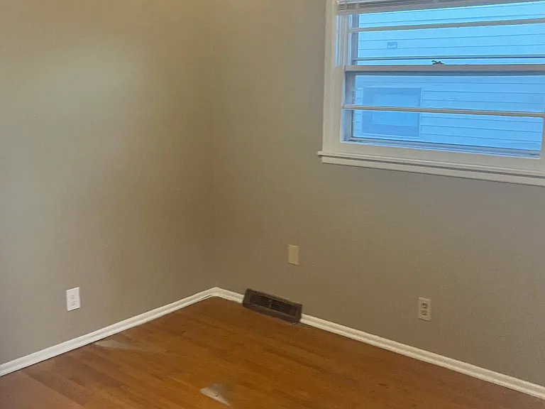 8038 E Watson Ln — Photo 10