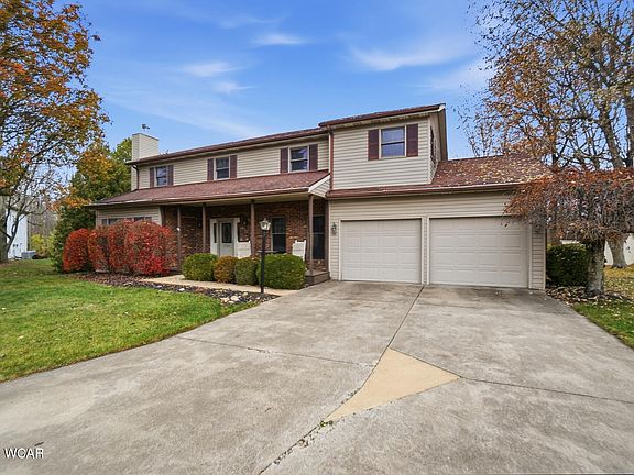 2nd image of 307 Ridge Crest Cir