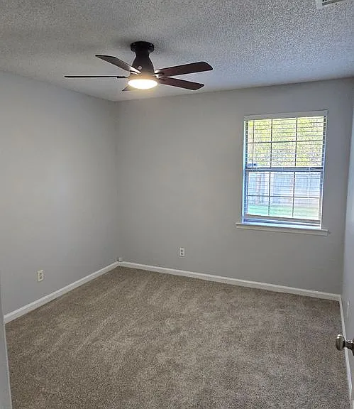 1475 Ben Gay Way — Photo 6