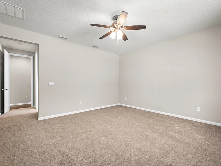 119 Grant Logan Dr — Photo 10
