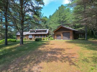 39 McMillan Rd, Whitingham, VT 05361