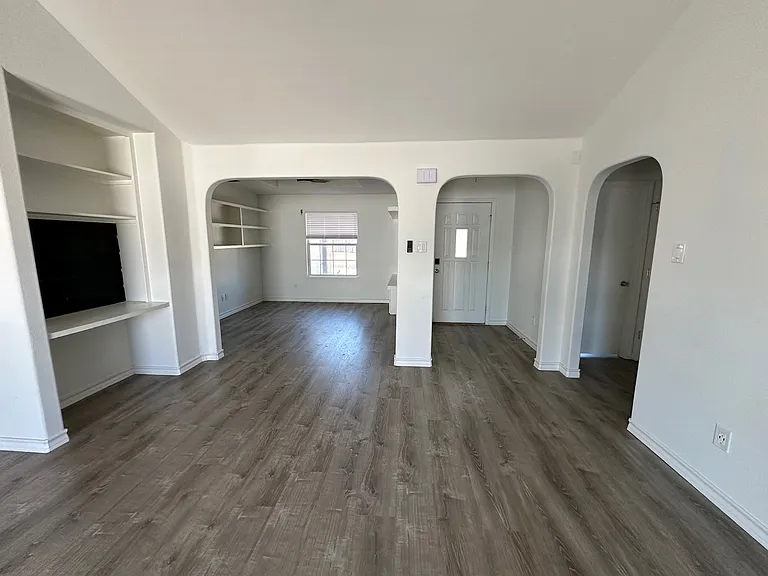 14922 Aquarius St — Photo 4