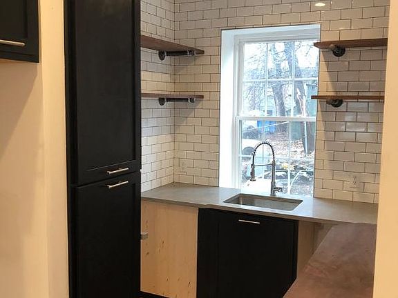 5th image of 233 1st St Floor 1